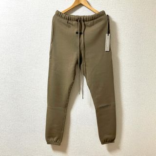 フィアオブゴッド(FEAR OF GOD)の🚨【最終値下げ】🚨 ESSENTIALS SWEATPANT / HARVEST(その他)