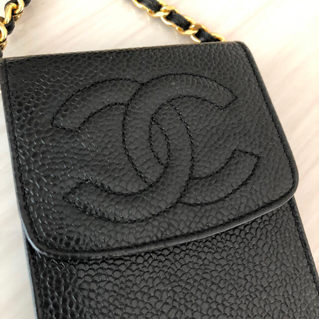 ☆美品☆ シャネル キャビアスキン チェーン フォンケース ポーチ ☆美品☆ シャネル キャビアスキン チェーン フォンケース ポーチ