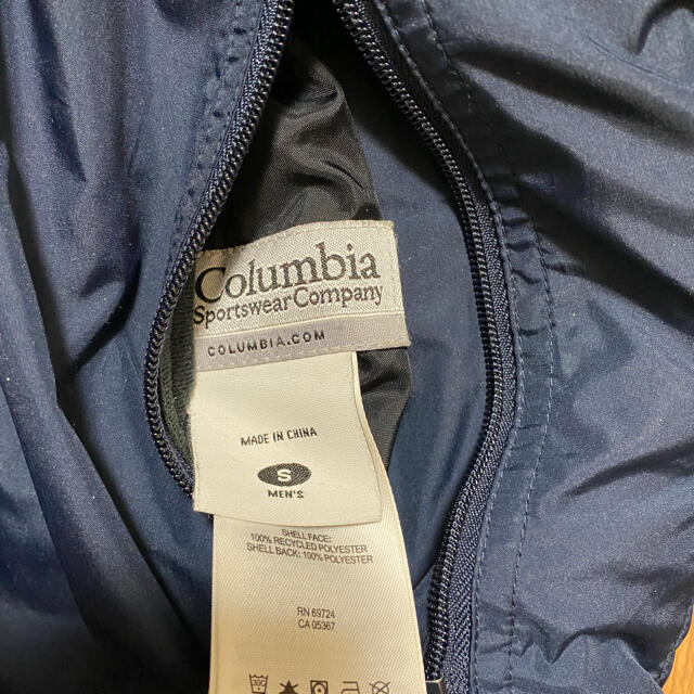 Columbia(コロンビア)のColumbia ボア付きリバーシブルブルゾン メンズS メンズのジャケット/アウター(ブルゾン)の商品写真