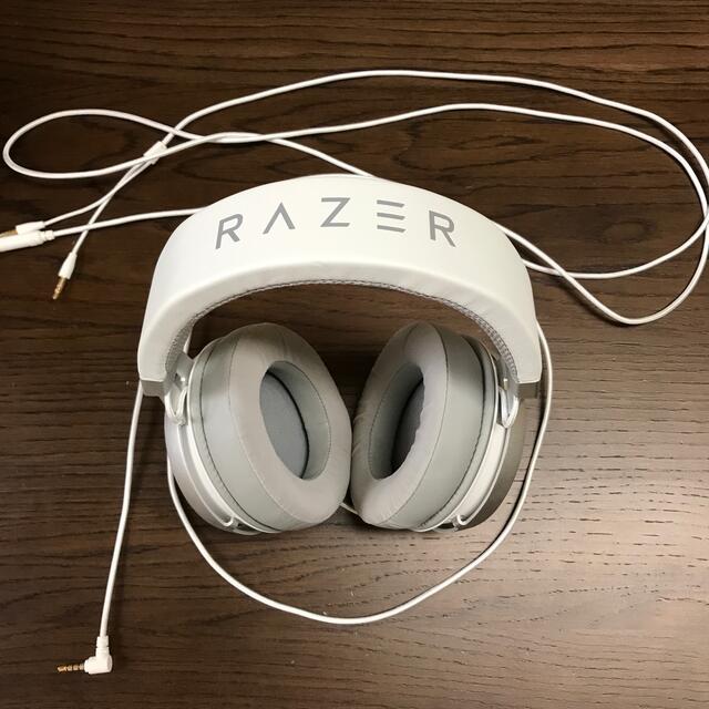 Razer KRAKEN  2019 MERCURY WHITE ゲーミング ヘ スマホ/家電/カメラのPC/タブレット(PC周辺機器)の商品写真