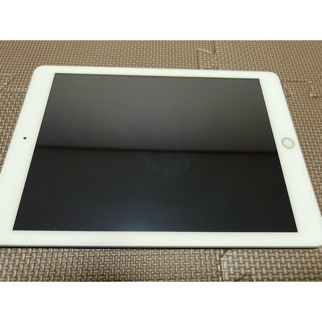 iPad第5世代 WiFiモデル 32G