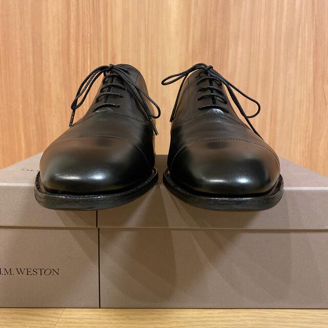 J.M. WESTON(ジェーエムウエストン)のJM WESTON 300 ブラック/ 専用シューツリー付 メンズの靴/シューズ(ドレス/ビジネス)の商品写真