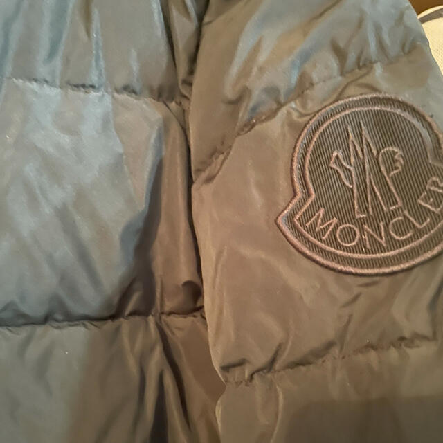 MONCLER(モンクレール)のモンクレール　VERY掲載　BRUNEC  ペプラムダウンコート レディースのジャケット/アウター(ダウンコート)の商品写真