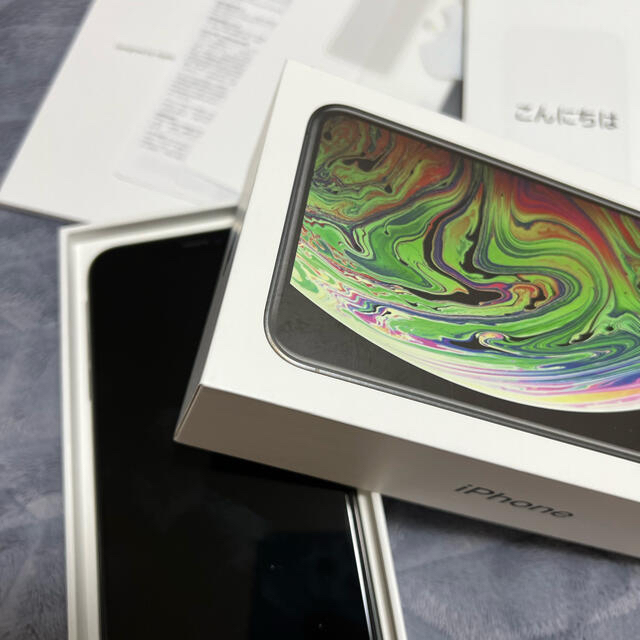 iPhone XS max 256GB  au 残価なしSIMロック解除済み