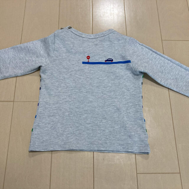 familiar(ファミリア)のfamiliar ファミリア 中厚手　ロンT  90size キッズ/ベビー/マタニティのキッズ服男の子用(90cm~)(Tシャツ/カットソー)の商品写真