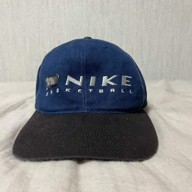 NIKE(ナイキ)の【極レア】NIKE ナイキ 90s 古着 刺繍ロゴ 銀タグ キャップ 帽子 メンズの帽子(キャップ)の商品写真