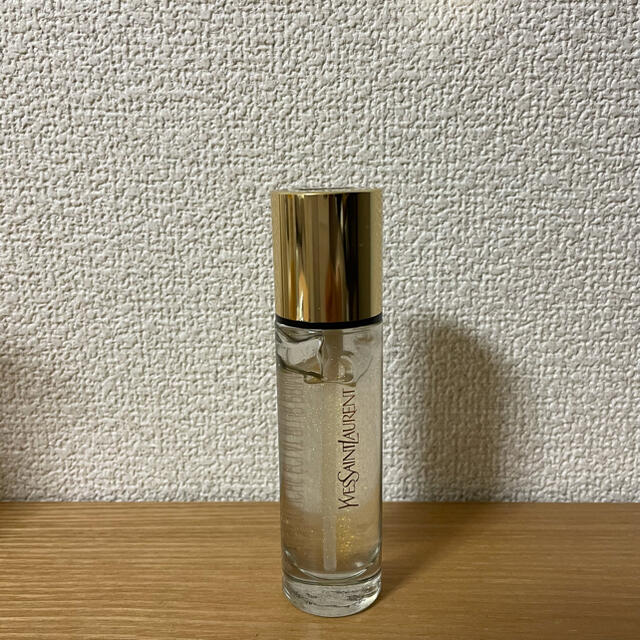 YSL ラディアントタッチプライマー