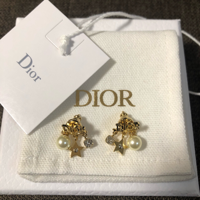 本物保証！ Christian dior DIO(R)EVOLUTION ピアス ピアス