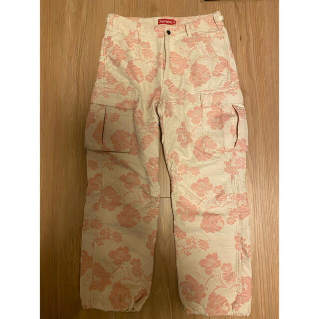 Supreme(シュプリーム)のSupreme Floral Tapestry Cargo Pant 30 メンズのパンツ(ワークパンツ/カーゴパンツ)の商品写真