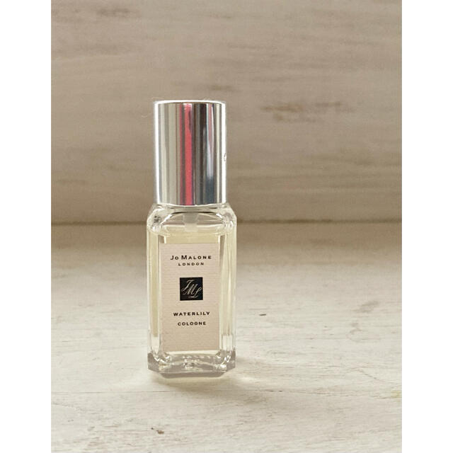 Jo Malone(ジョーマローン)の★ほぼ未使用★人気香水★ジョーマローン ウォーターリリー コロン 9ml コスメ/美容の香水(ユニセックス)の商品写真