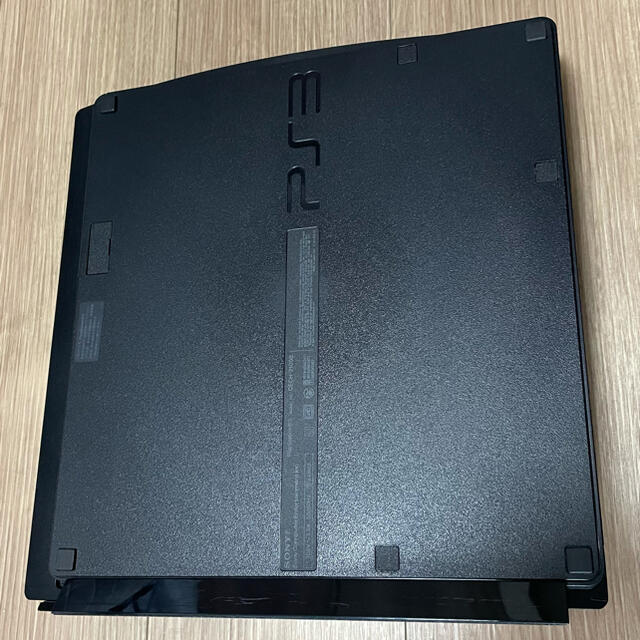 PlayStation3(プレイステーション3)のSONY PlayStation3本体(120GB SSD)+ソフト５本セット エンタメ/ホビーのゲームソフト/ゲーム機本体(家庭用ゲーム機本体)の商品写真