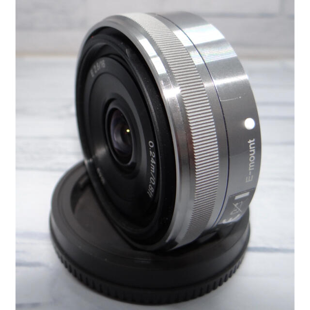 SONY(ソニー)のSONY ソニー E 16mm F2.8⭐️単焦点レンズ⭐️  スマホ/家電/カメラのカメラ(レンズ(単焦点))の商品写真