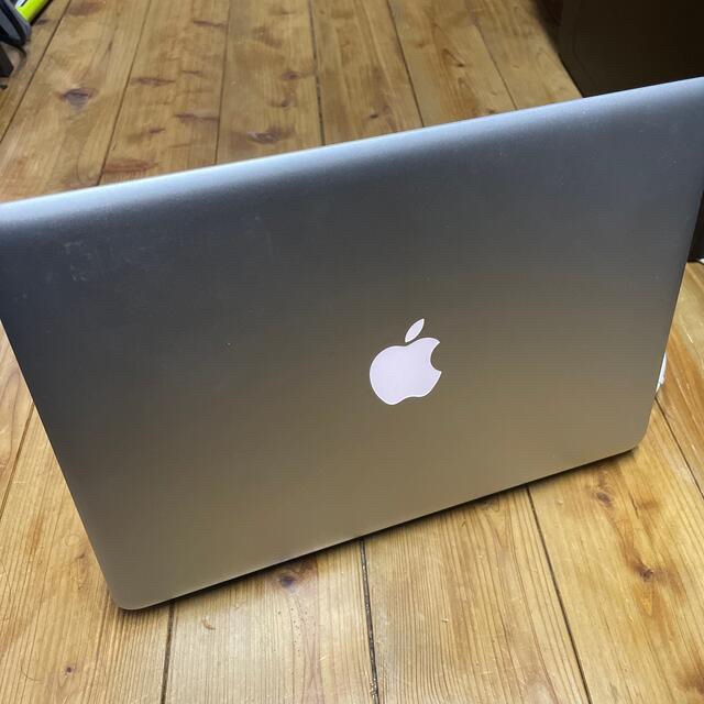 Apple(アップル)のA1278 MacBook C2D 4GB 250GB Yosemite スマホ/家電/カメラのPC/タブレット(ノートPC)の商品写真