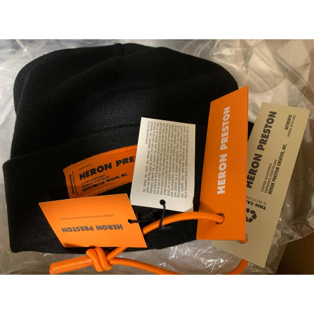 新品！HERON PRESTON ニット帽 メンズの帽子(ニット帽/ビーニー)の商品写真