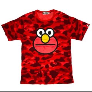 アベイシングエイプ(A BATHING APE)のA BATHING APE コラボ セサミストリート ビッグバードカモ柄Ｔシャツ(Tシャツ/カットソー(半袖/袖なし))