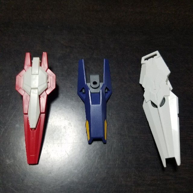 HG 焦げ臭く Zガンダム ゼータガンダム シールド 盾 ガンプラ HG 焦げ臭く Zガンダム ゼータガンダム シールド 盾 ガンプラ