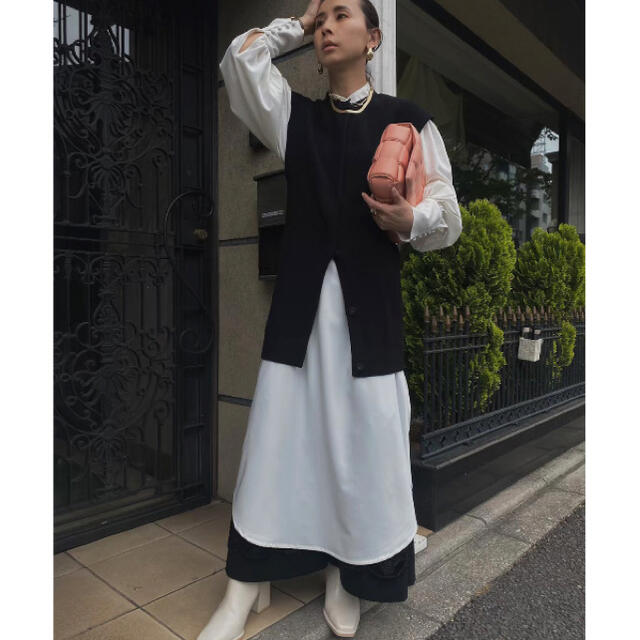 Ameri VINTAGE(アメリヴィンテージ)の【シャツのみ】MANY WAY VEST LAYERED SHIRT DRESS レディースのワンピース(ロングワンピース/マキシワンピース)の商品写真