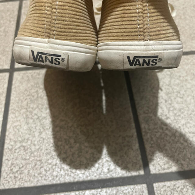 VANS(ヴァンズ)のvans コーデュロイ スニーカー レディースの靴/シューズ(スニーカー)の商品写真