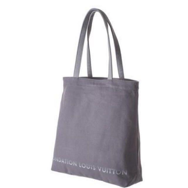 LOUIS VUITTON - 新品未使用　フォンダシオン ルイ・ヴィトン限定品トートバッグ　グレー