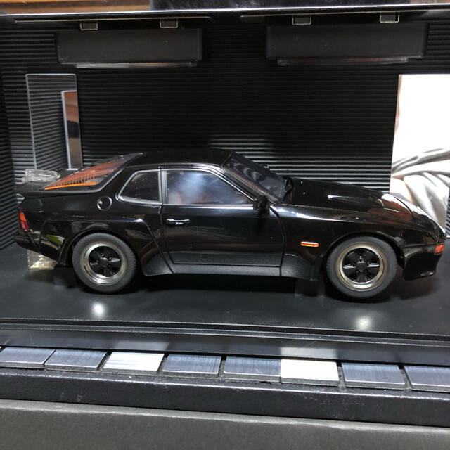 激レア!オートアート 1/18 ポルシェ924 カレラGT 1980 最安値級価格 e