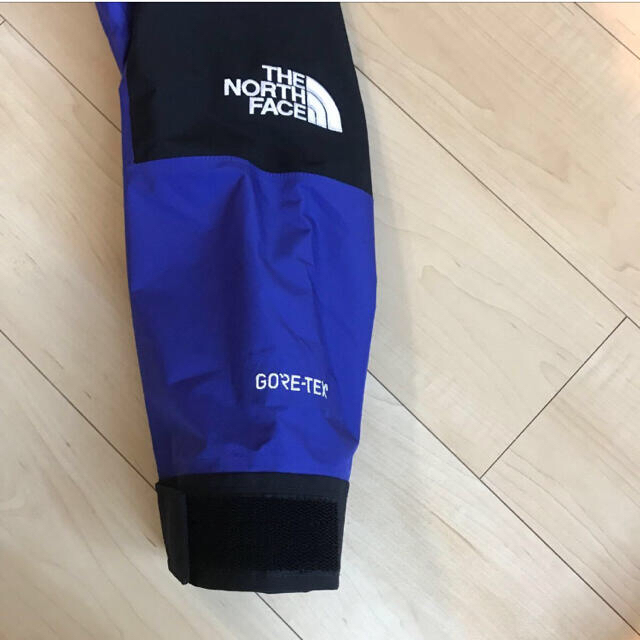 THE THE NORTH FACE MOUNTAIN LIGHTの通販 by やすdeath's shop｜ザノースフェイスならラクマ NORTH FACE - 日曜限定値引き！
新品大得価
