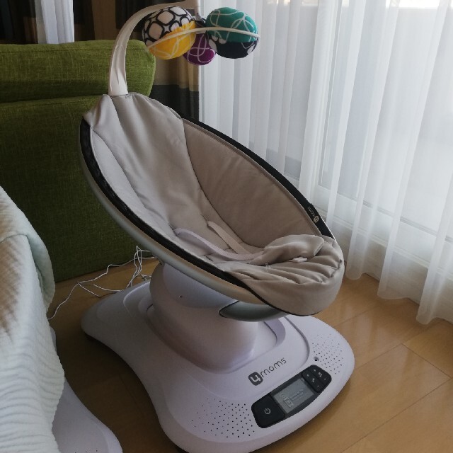 4moms(フォーマムズ)のmamaroo4.0  4moms  電動バウンサー キッズ/ベビー/マタニティの寝具/家具(その他)の商品写真