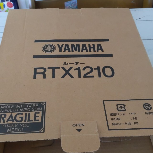 ヤマハ(ヤマハ)のほぼ新品　YAMAHAルーターRTX1210 スマホ/家電/カメラのPC/タブレット(PC周辺機器)の商品写真