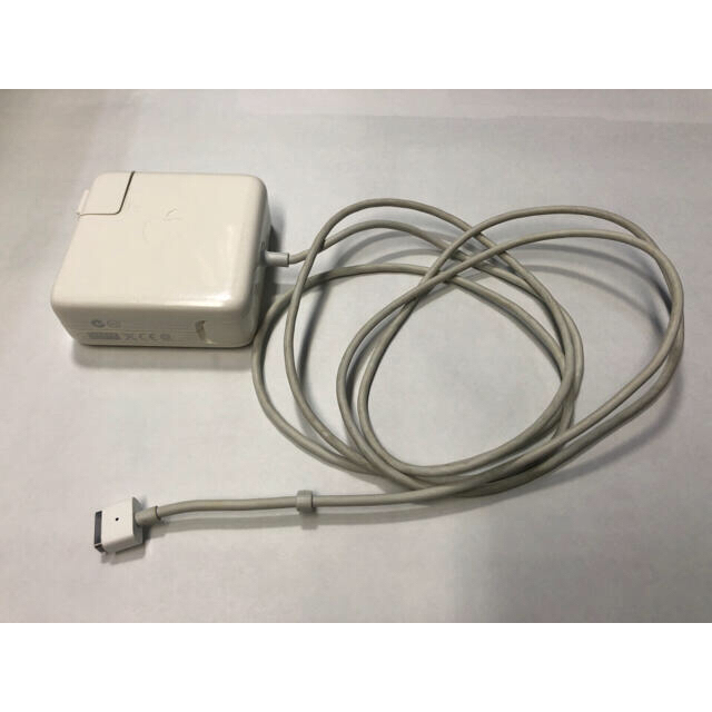 Mac (Apple)(マック)のApple MacBook 充電器　MagSafe power adapter スマホ/家電/カメラのPC/タブレット(PCパーツ)の商品写真