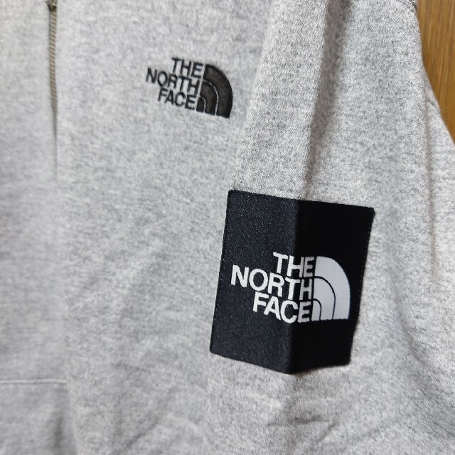 THE NORTH FACE(ザノースフェイス)のノースフェイス NORTH FACE スクエアロゴ フルジップアップパーカー L メンズのトップス(パーカー)の商品写真