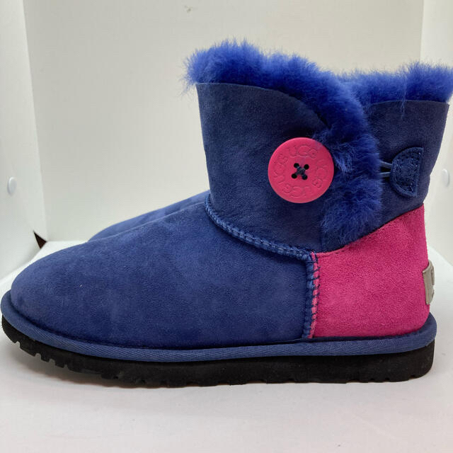 UGG(アグ)の【新品☆未使用品】希少　UGG ムートンブーツ レディースの靴/シューズ(ブーツ)の商品写真