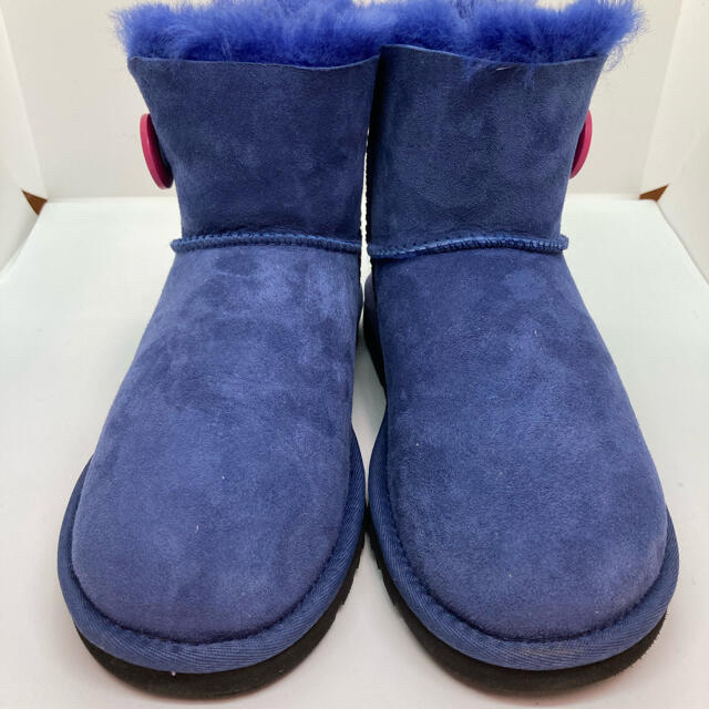 UGG(アグ)の【新品☆未使用品】希少　UGG ムートンブーツ レディースの靴/シューズ(ブーツ)の商品写真