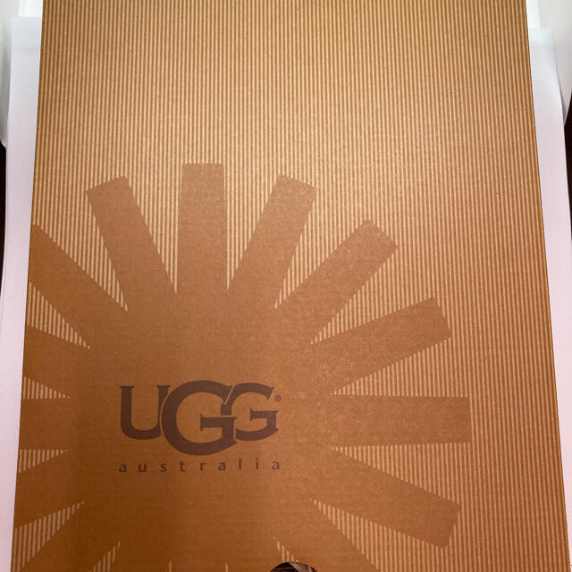 新品　UGGクリスティン　希少23.5センチ