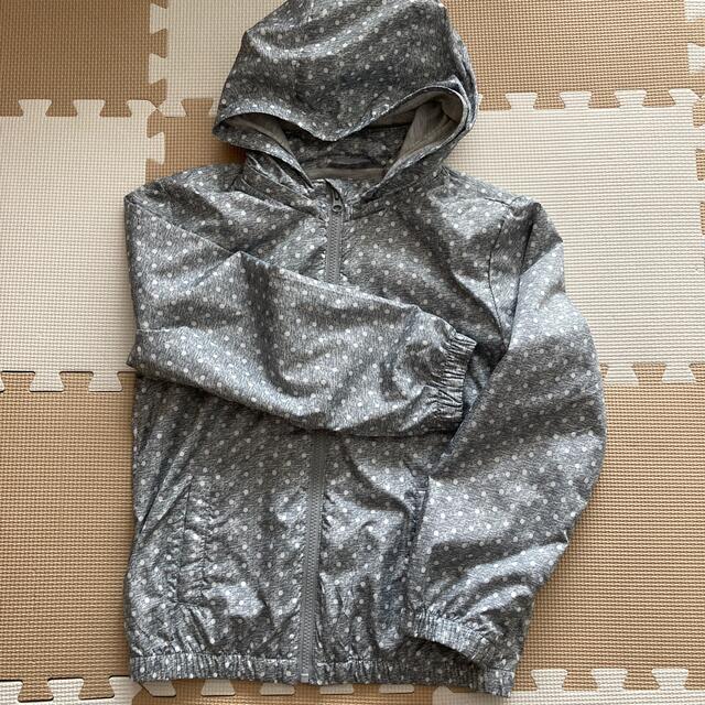 GAP(ギャップ)のGAP  ウインドブレーカー140 キッズ/ベビー/マタニティのキッズ服女の子用(90cm~)(ジャケット/上着)の商品写真