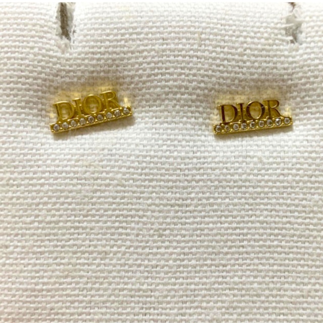 Christian Dior(クリスチャンディオール)のディオールピアス　美品試着のみ⭐︎ レディースのアクセサリー(ピアス)の商品写真