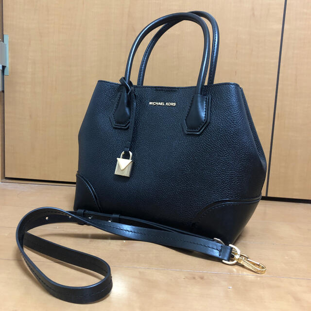 MICHAEL KORS ハンドバッグ ブラック