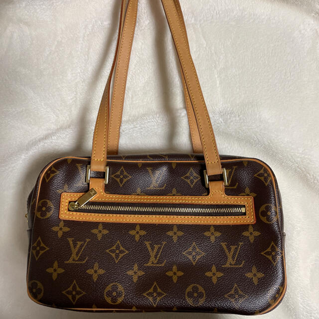 サイズ交換ＯＫ】 LOUIS あや - VUITTON ショルダーバッグ ...