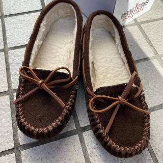 ミネトンカ(Minnetonka)のミネトンカ MINNE TONKA CASSIE SLIPPER(スリッポン/モカシン)