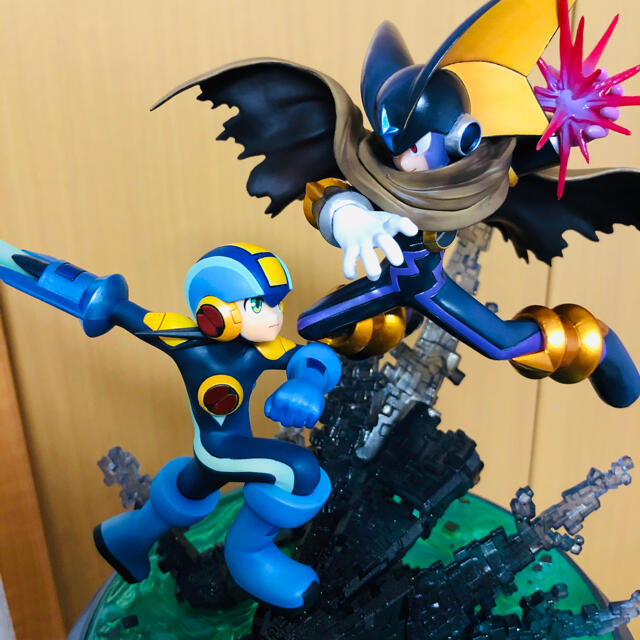 MegaHouse(メガハウス)のゲームキャラクターズコレクションDXロックマンエグゼ ロックマン vs フォルテ エンタメ/ホビーのフィギュア(ゲームキャラクター)の商品写真