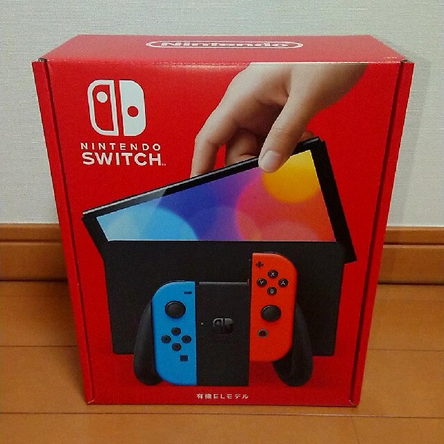 Nintendo Switch有機EL ネオンブルー　ネオンレッド