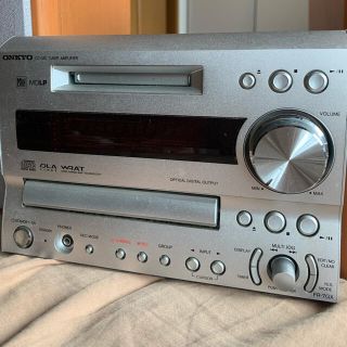 オンキヨー(ONKYO)の【まめたろう様 専用】ONKYO CD/MD 本体&リモコンのみ　FR-7GX(アンプ)