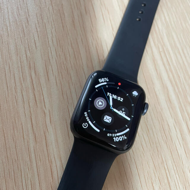 Apple Watch 6 40mm スペースグレイアルミニウムケース ブラック