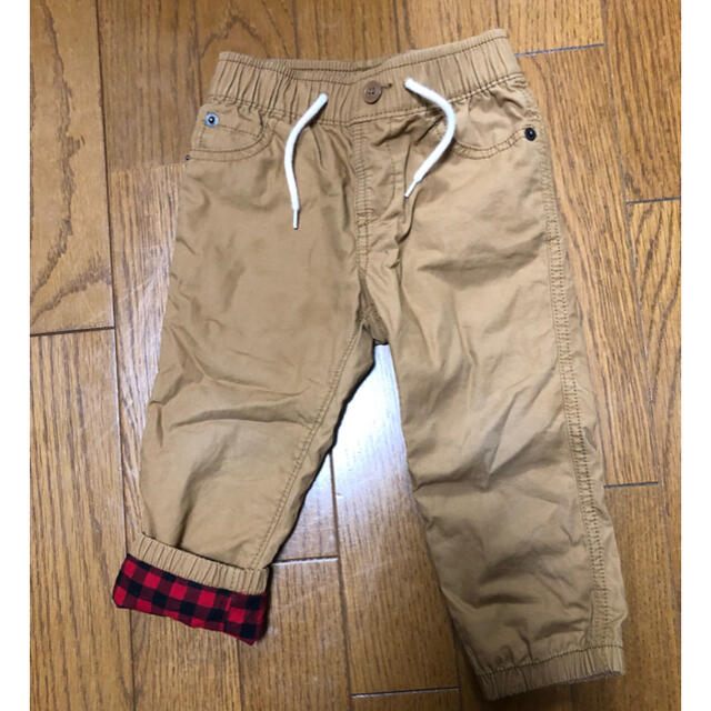 babyGAP(ベビーギャップ)のBaby GAP   裏地チェック　パンツ　90cm キッズ/ベビー/マタニティのキッズ服男の子用(90cm~)(パンツ/スパッツ)の商品写真