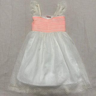 ザラキッズ(ZARA KIDS)の未使用　ザラキッズ　ワンピース　スモッキング(ワンピース)