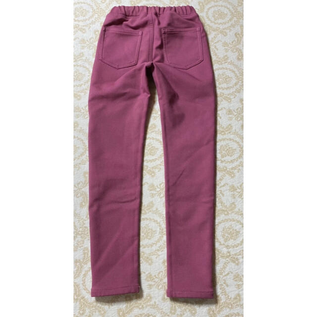 GU(ジーユー)のgu 暖パン 女の子  ピンク 130 ズボン パンツ キッズ/ベビー/マタニティのキッズ服女の子用(90cm~)(パンツ/スパッツ)の商品写真