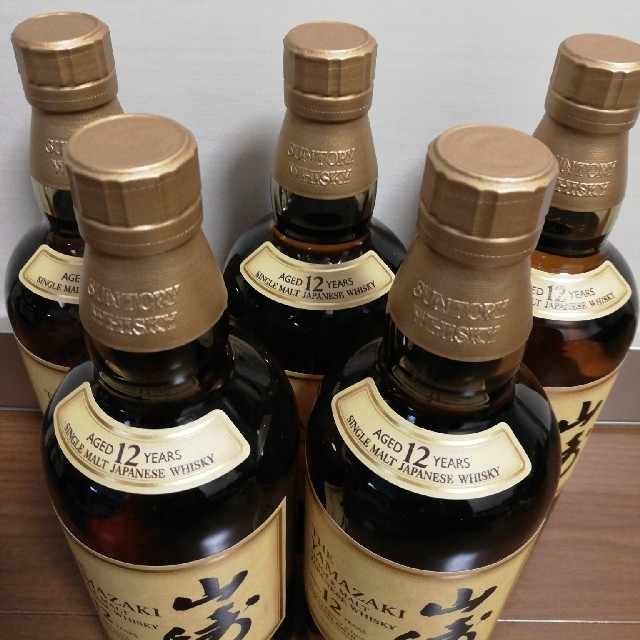 サントリー(サントリー)のサントリー　山崎　12年　700ml　５本セット　新品未開栓品 食品/飲料/酒の飲料(その他)の商品写真