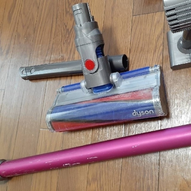 Dyson(ダイソン)のダイソン　掃除機 スマホ/家電/カメラの生活家電(掃除機)の商品写真