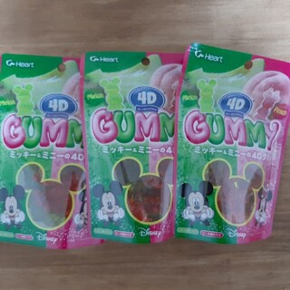 ディズニー(Disney)の(お値下げしました)ミッキー&ミニー　４Dグミ　３袋セット(菓子/デザート)
