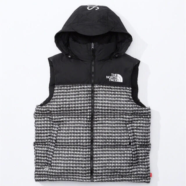 Supreme(シュプリーム)のThe North Face® Studded Nuptse Vest メンズのジャケット/アウター(ダウンベスト)の商品写真