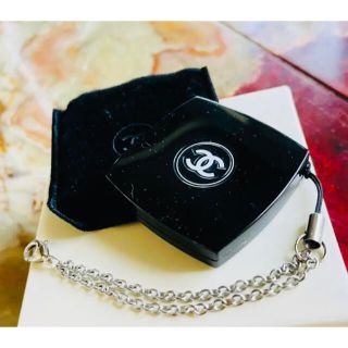 シャネル(CHANEL)の〈新品・未使用〉シャネル　ノベルティ　ストラップ　ミラー　鏡　CHANEL正規品(ミラー)