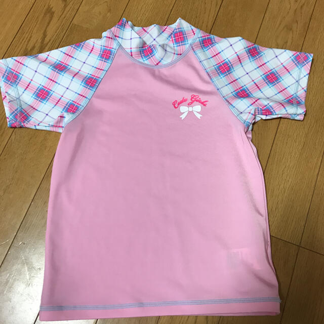 半袖ラッシュガード　130 キッズ/ベビー/マタニティのキッズ服女の子用(90cm~)(その他)の商品写真